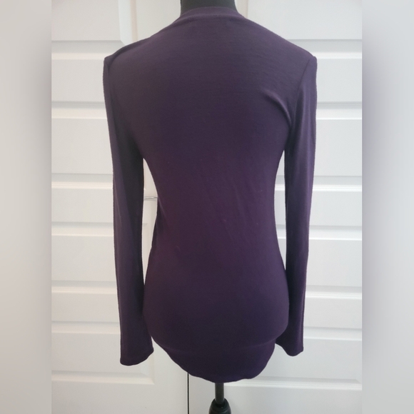 Aritzia Wilfred free shirt - Picture 4 of 6